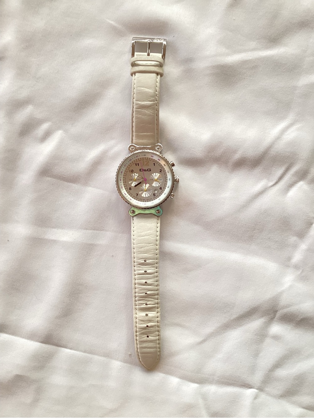 D&G Vintage Chronograph Quartz Watch White Leather Silver Steel New Batteries